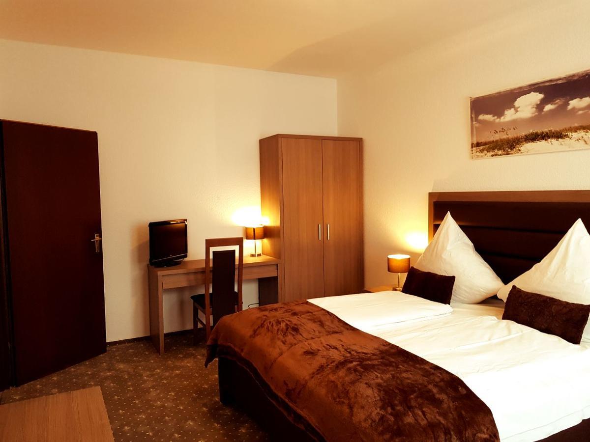 Hotel Dormir Moers Kültér fotó