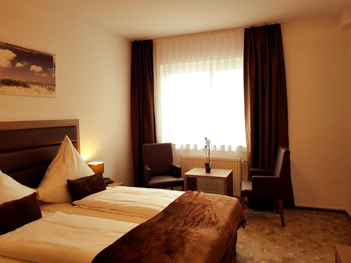 Hotel Dormir Moers Kültér fotó